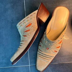 Cole Haan Morgan Beige Suede Studded Overlay Western Mule size 7.5